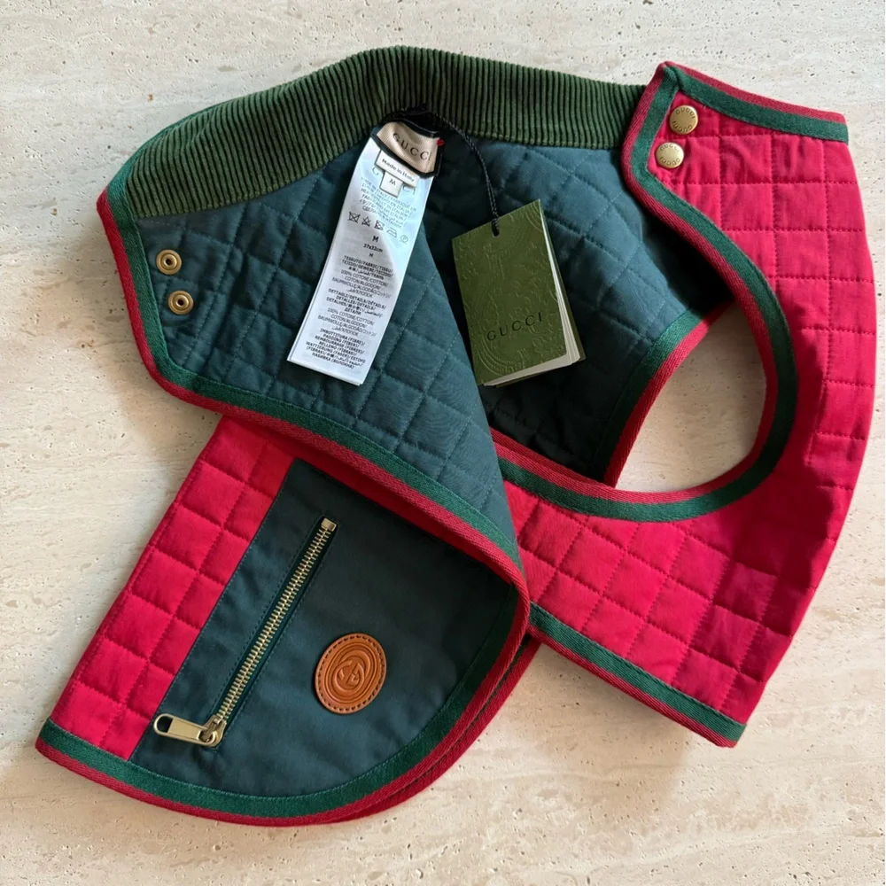 NWT Gucci Red Quilted GG Interlocking Drill Pet Coat Jacket 100% Cotton Sz M